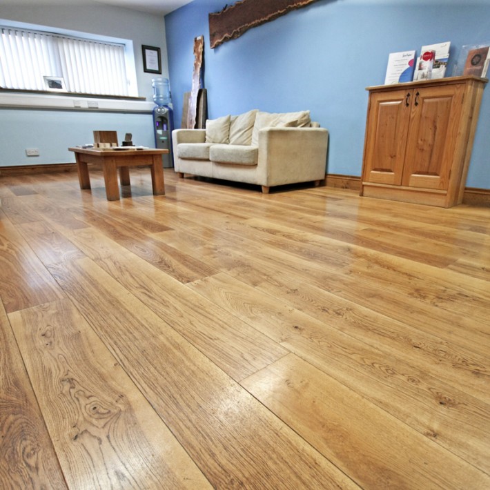 brown-oak-flooring-base_2